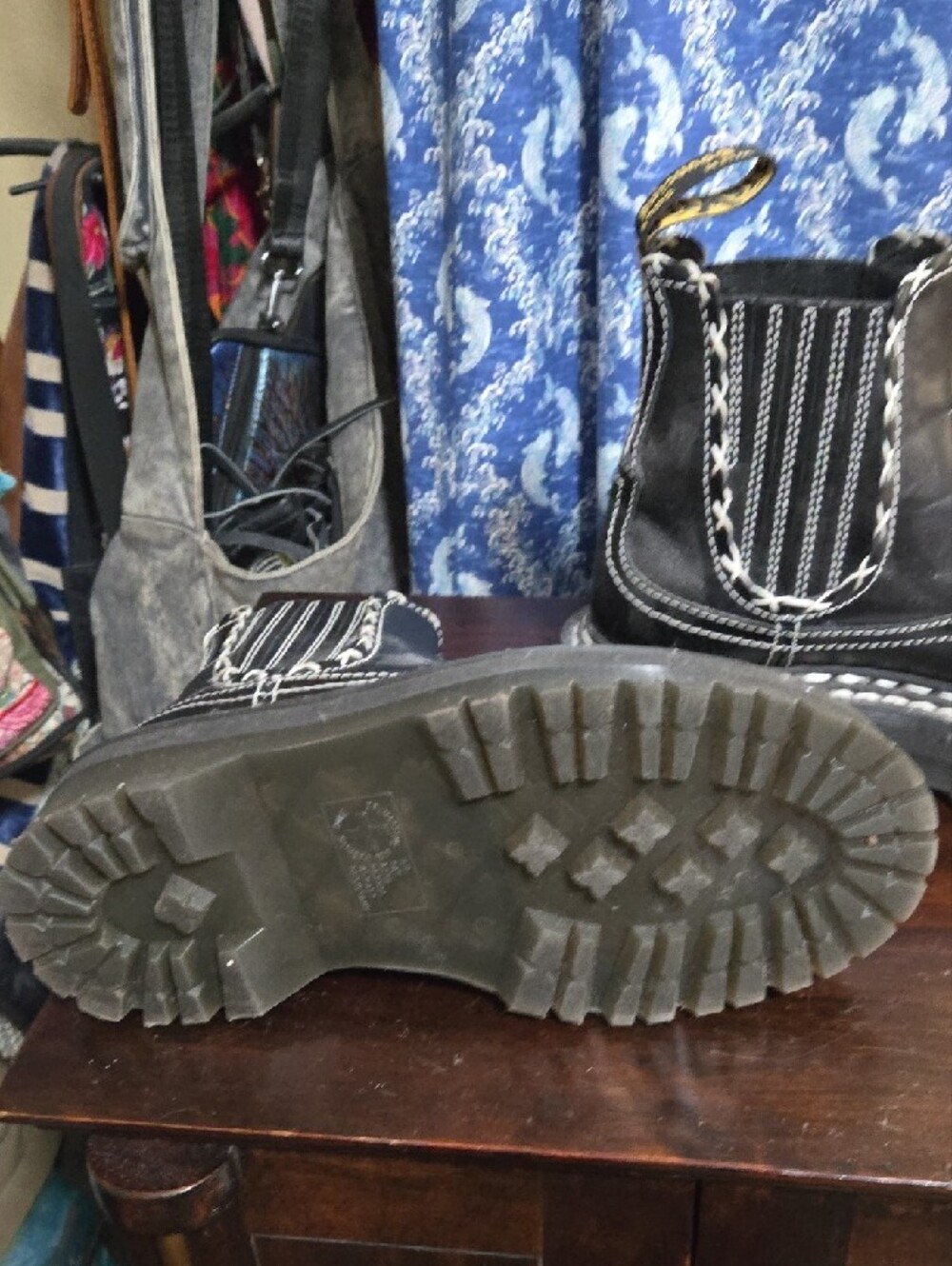 Dr Marten Black Leather Western Stitch Chelsea Boots with White Contrast - Picture 3 of 4